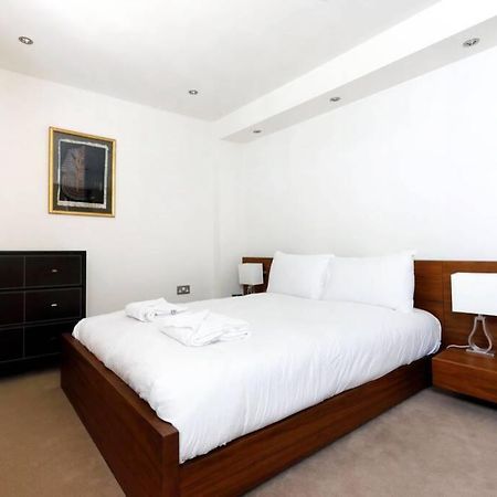 Beautiful 2 Bedroom Mews House With Parking By The Beach Brighton Luaran gambar